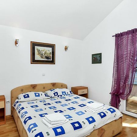 Villa Vranic Apartments Makarska Eksteriør billede